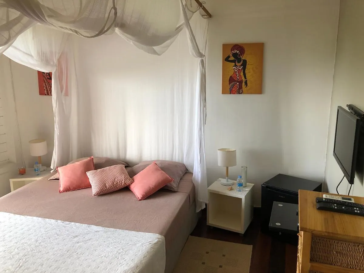 Bed & Breakfast Villa Cajou Chambres D'Hotes Chez L'Habitant Et Zanzibar Cottage Trois-Rivieres Guadeloupe