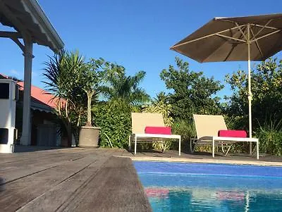 Villa Cajou Chambres D'Hotes Chez L'Habitant Et Zanzibar Cottage Trois-Rivieres 0*,
