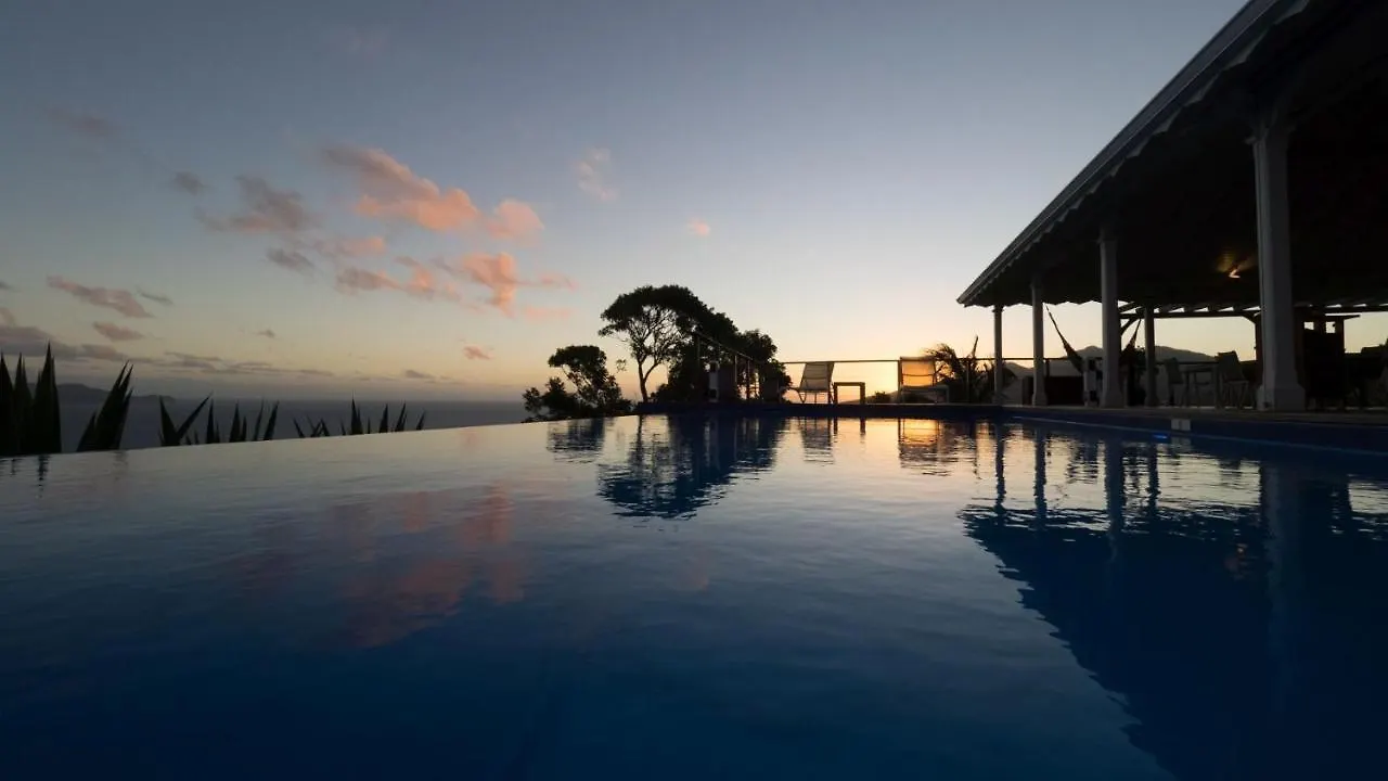 Bed & Breakfast Villa Cajou Chambres D'Hotes Chez L'Habitant Et Zanzibar Cottage Trois-Rivieres Guadeloupe